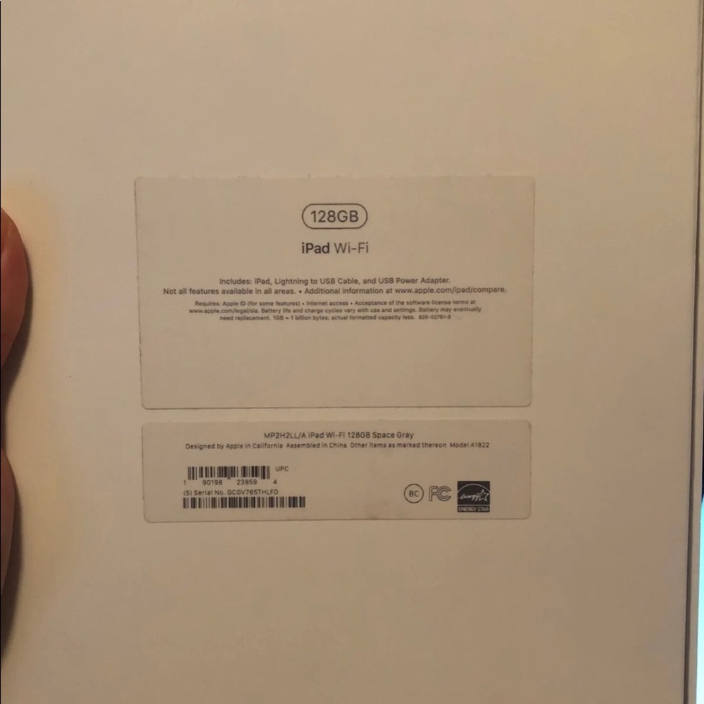 Ipad 5th Generation - image 4